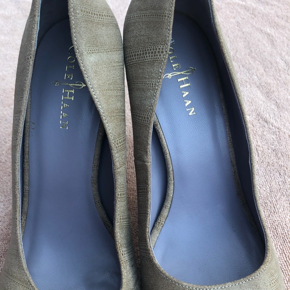 Cole Haan Nike Air Heels - Picture 2 of 8